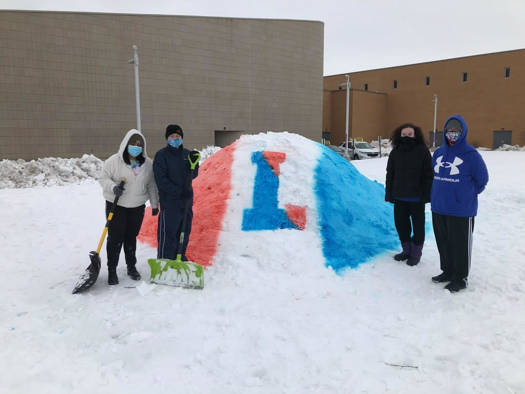 LCHS circle drive igloo created by Adventure Ed classes